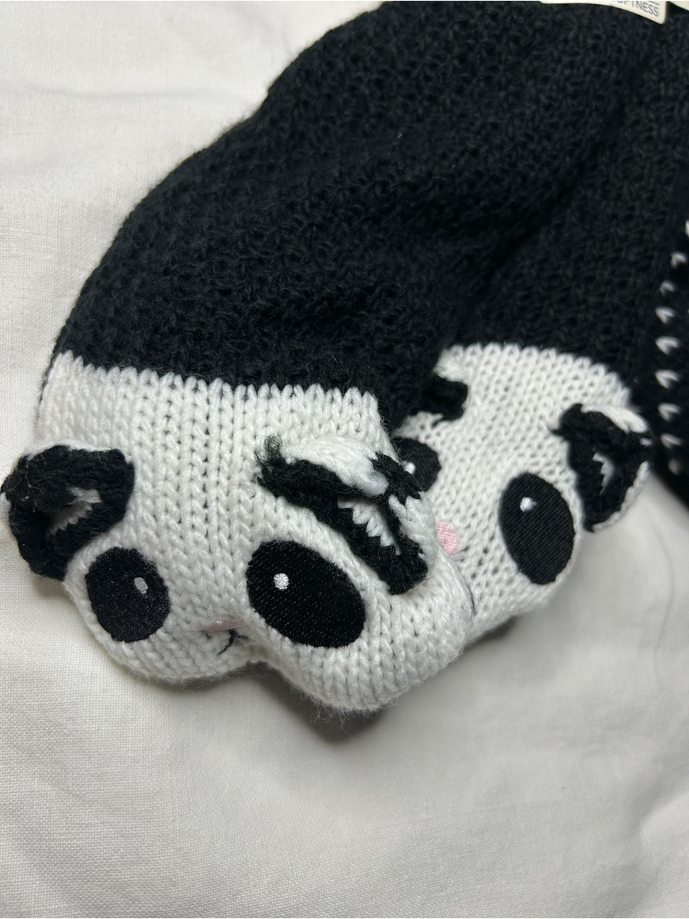 Jane and Bleecker’s Slipper socks - Picture 4 of 8